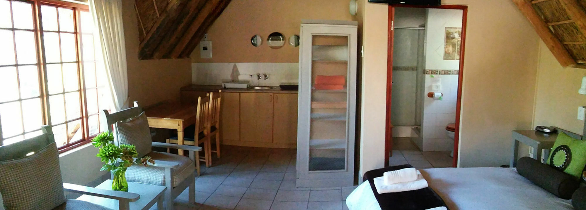 De Poort Country Lodge Oudtshoorn Exterior photo